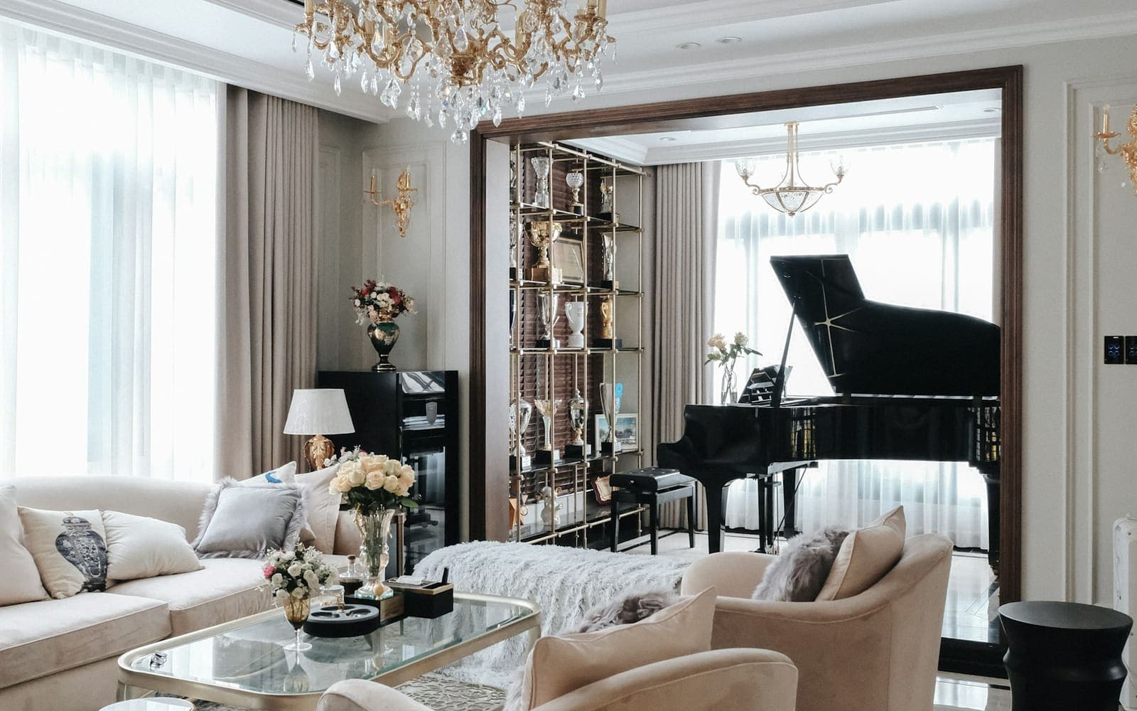 Elegant furnished living room in a Dubai residence